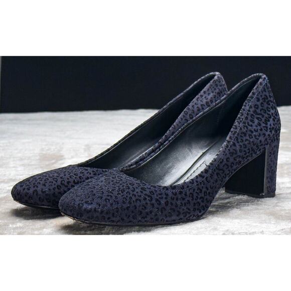 Donald Pliner Navy Suede Leopard Print Square Toe Block Heel Pumps Womens Size 7 - Picture 14 of 16
